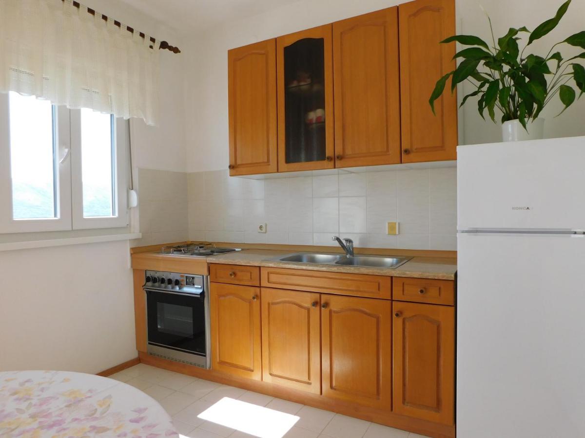 Apartmani Salus Pag Town Eksteriør bilde